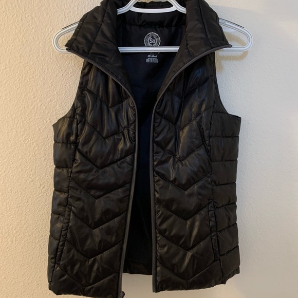 SO Puffer Vest - Picture 1 of 6